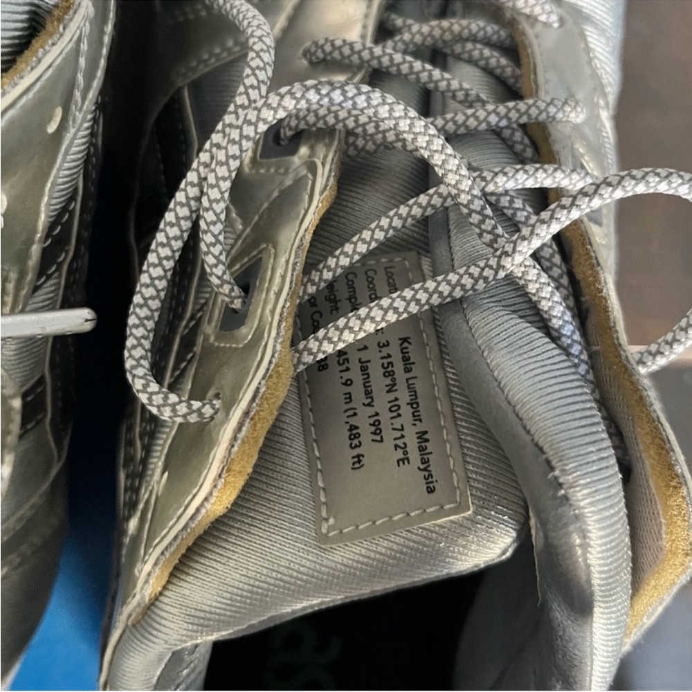 ASICS Gel Lyte III x HUNDRED% x SneakerLAH Lah Kuala Lumpur Twin Towers size 11 - Picture 2 of 7